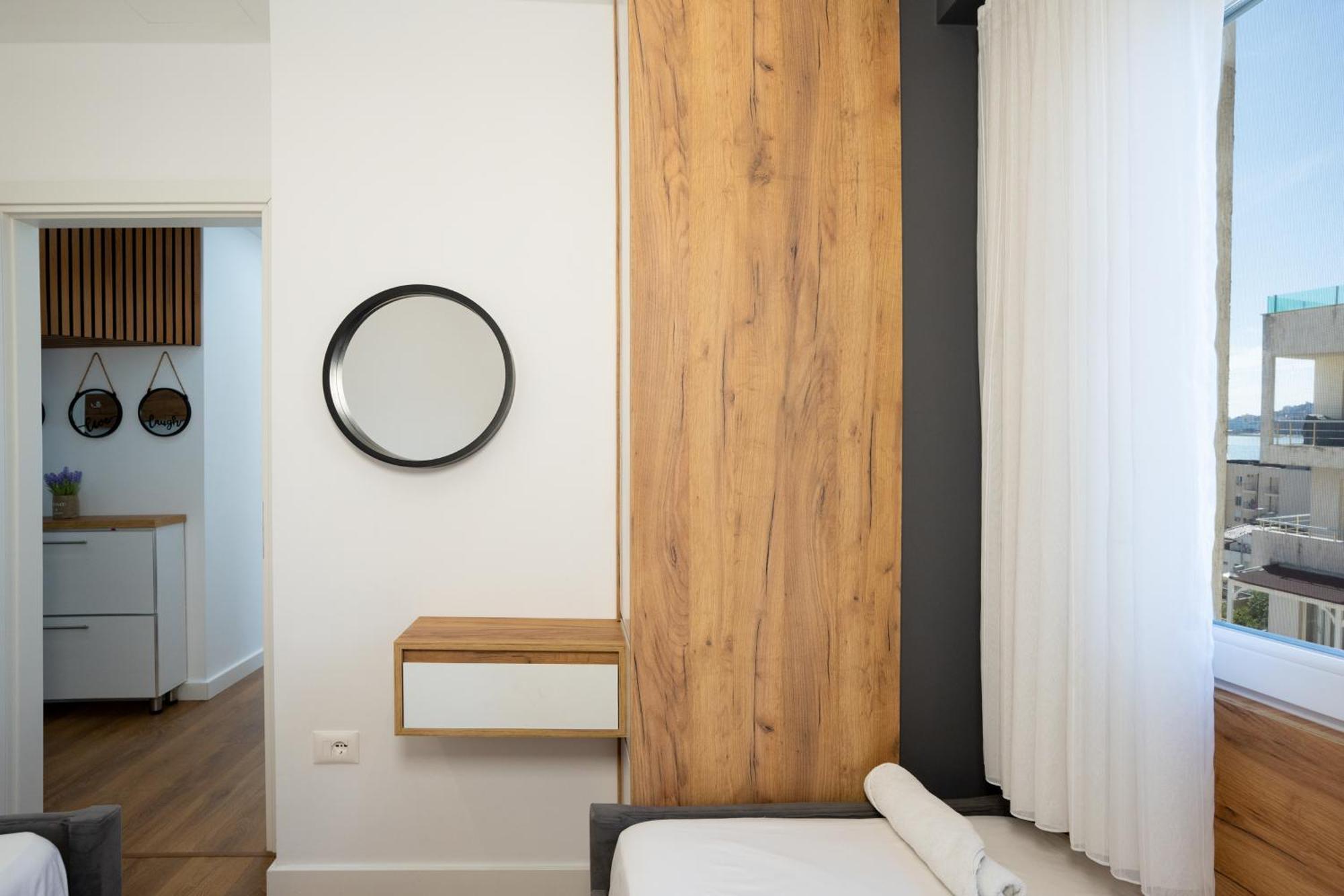 The Blue Pearl Apartment 2 Durres Exterior photo