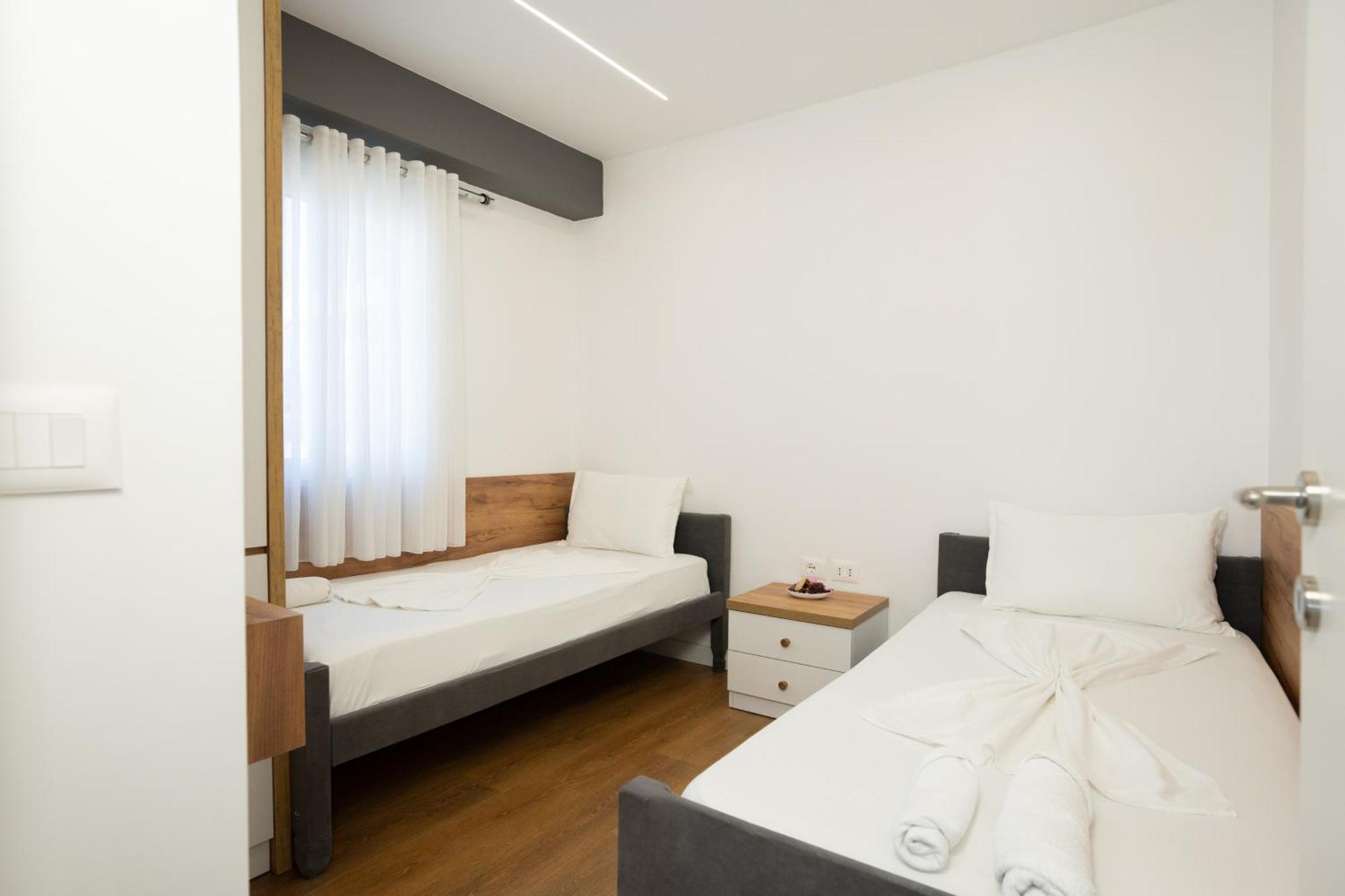 The Blue Pearl Apartment 2 Durres Exterior photo
